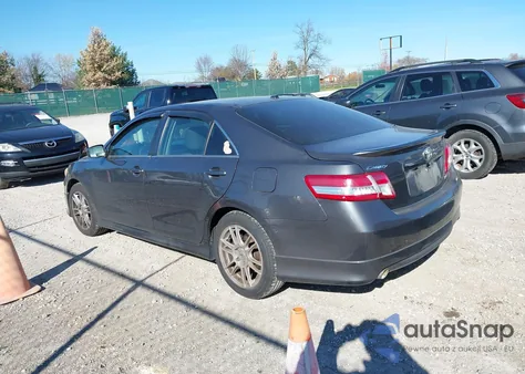 2010 Toyota Camry Se V6 z USA, uszkodzony, nr VIN 4T1BK3EK2AU112853